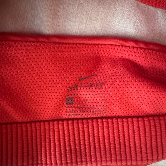 Nike Dri-FIT Red Athletic Top - Picture 3 of 3